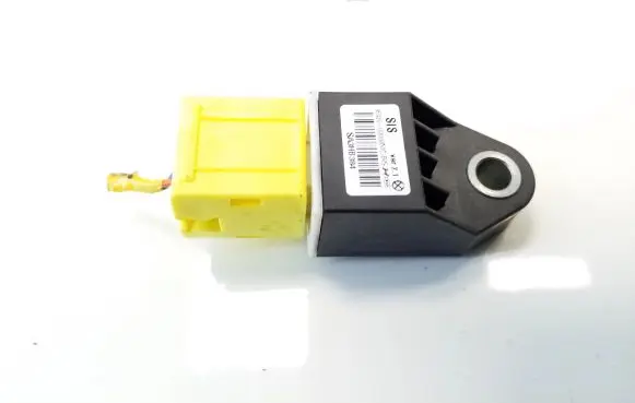 Hyundai i40 Airbag deployment crash/impact sensor 959200U000