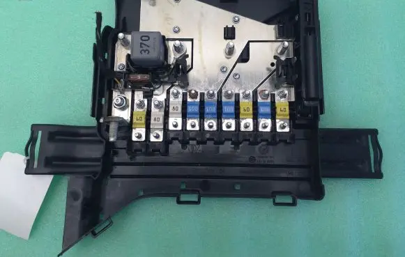 Porsche Panamera (970) Fuse module 97061030301