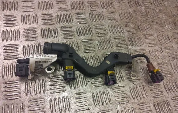 Opel Insignia A Fuel injector wires 55591592