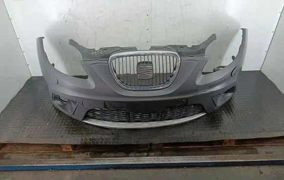 Seat Altea Front bumper LW7Z