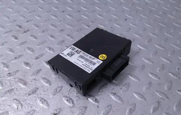 Audi A8 S8 D4 4H Gateway control module 4H0907468AB 4H0907468AA