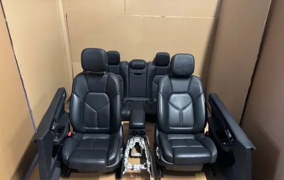 Porsche Macan (95B) Interior set 