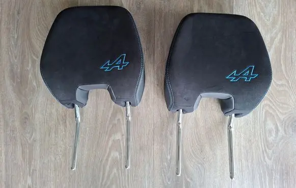 Renault Austral Front seat headrest WDD