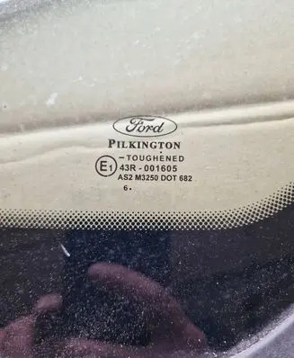 Ford Transit Front triangle window/glass 43R001605