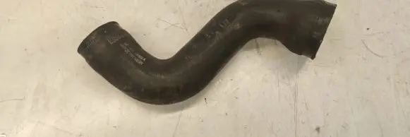 Audi A4 S4 B7 8E 8H Intercooler hose/pipe 8E0145838K