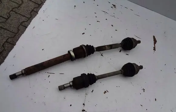Volvo V50 Front driveshaft 