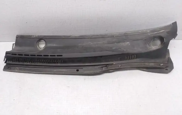 Toyota Corolla E120 E130 Wiper trim 5570902070