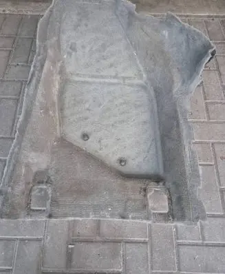 Volvo V70 Front floor carpet liner 39984895 33195211