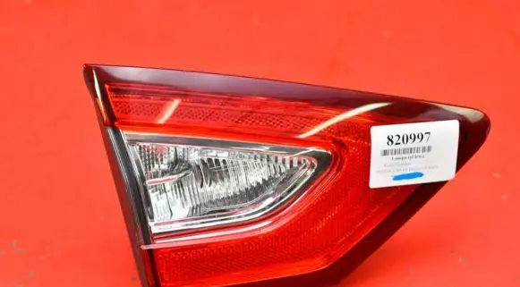Ford Mondeo MK I Rear/tail lights DS73-13A603-AG