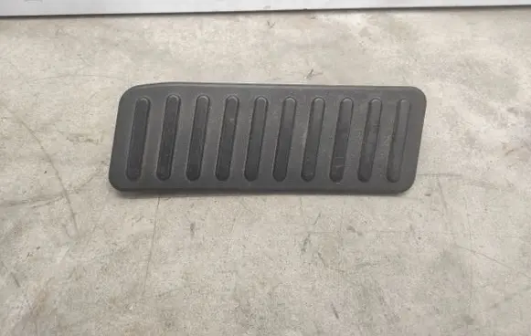 Ford Mustang VI Foot rest pad/dead pedal FR3B6312020ACW