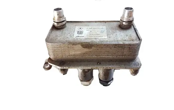 Mercedes-Benz E W213 Transmission/gearbox oil cooler A0995006300