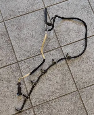 BMW X5 E70 Fuel return line/hose 7799869 13537799869 7801660