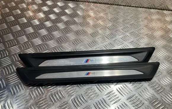 BMW X2 F39 sill trim set (inner) 8051037