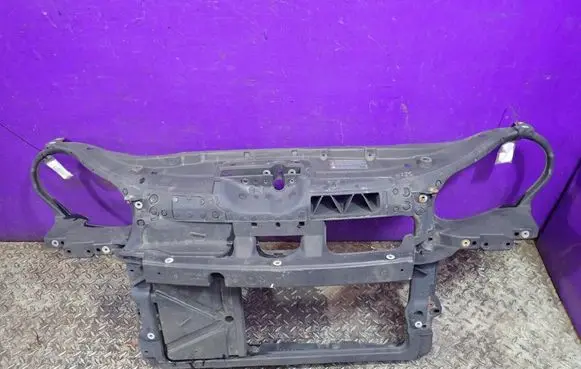 Volkswagen Polo Front bodywork piece 6Q0805588C