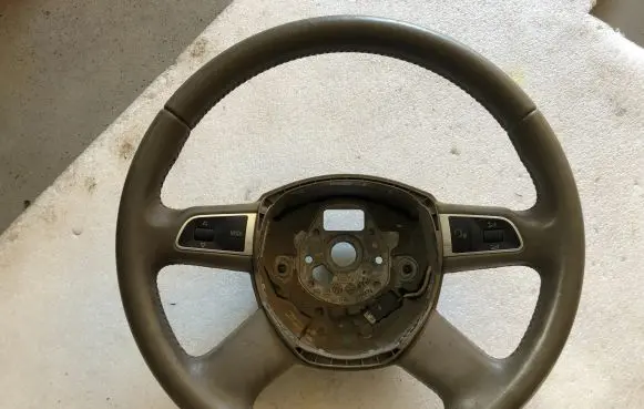Audi A4 S4 B8 8K Steering wheel 8K0419091B 8K0419091BG