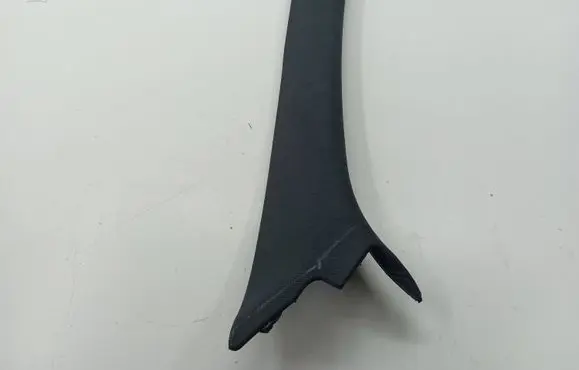Mercedes-Benz C W204 (A) pillar trim A047563 A2046902126