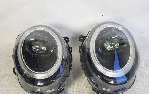 Mini One - Cooper F56 F55 Headlights/headlamps set 5A01961 5A01962
