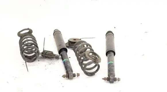 Toyota Avensis T270 Front shock absorber/damper 48530-05441