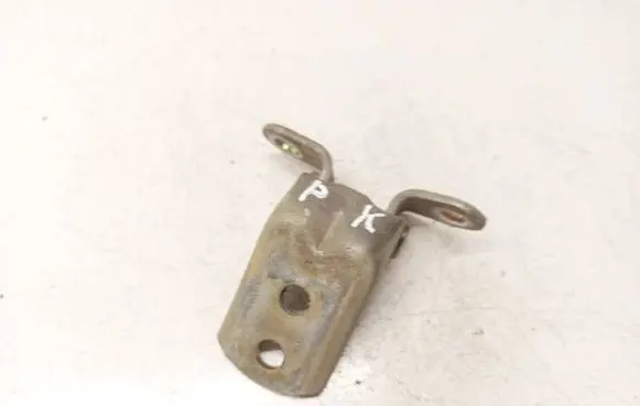 Nissan Primera Front door upper hinge 