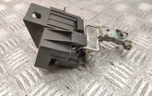 Toyota Prius (XW20) Positive wiring loom 1798GA1