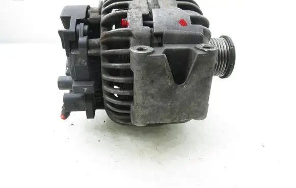Mercedes-Benz Vito Viano W639 Generator/alternator 0044460989 0265225346