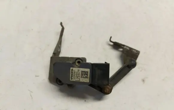 Volvo XC60 Headlight/headlamp level sensor 32246987
