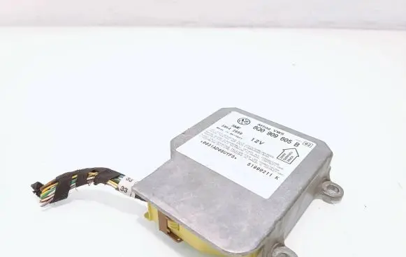 Volkswagen PASSAT B5 Airbag control unit/module 6Q0909605B