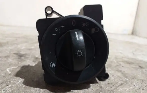 Mercedes-Benz Sprinter W906 Light switch A9065450504