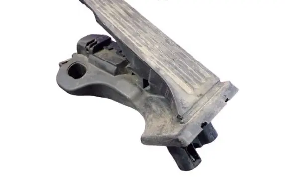 Volkswagen Touran I Accelerator throttle pedal