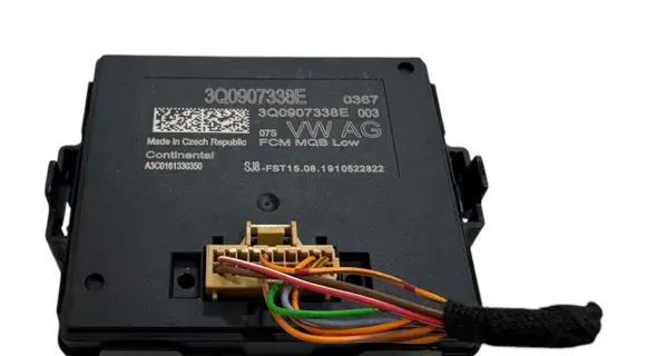Volkswagen e-Golf Light module LCM 3Q0907338E A3C0161330350