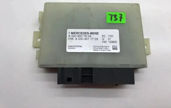 Mercedes-Benz E W213 Reducing agents exhaust control unit A0009007604