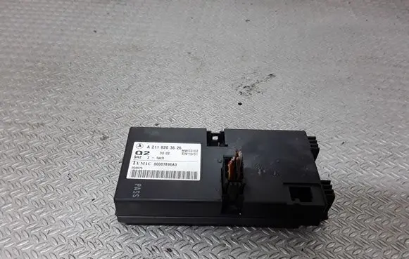 Mercedes-Benz E W211 Seat control module A2118203626