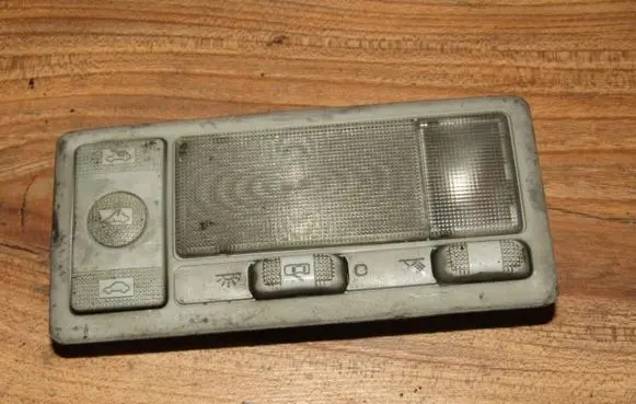 Volkswagen Golf III Front seat light