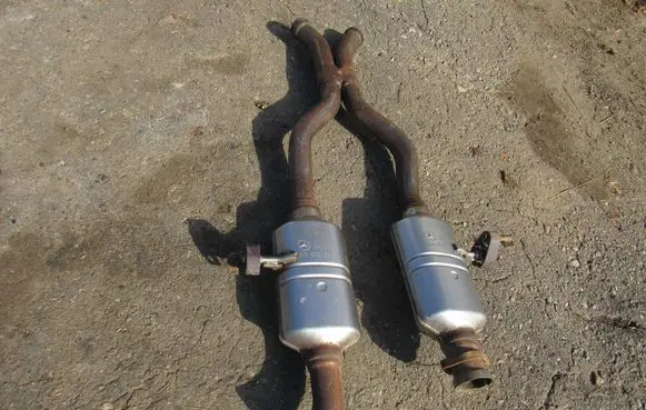 Mercedes-Benz ML W164 Middle muffler/silencer A1644908101-MERC4 A1644908101