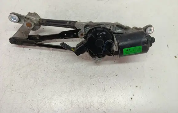 Hyundai Elantra Front wiper linkage and motor 981103X000