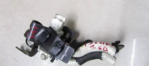 Nissan X-Trail T32 Exhaust gas pressure sensor 227701177R