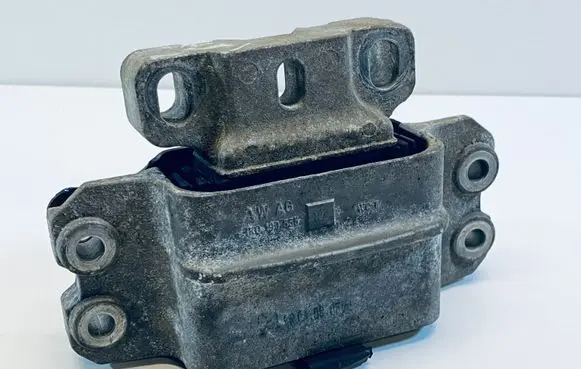 Volkswagen Golf Plus Gearbox mount 1K0199555M