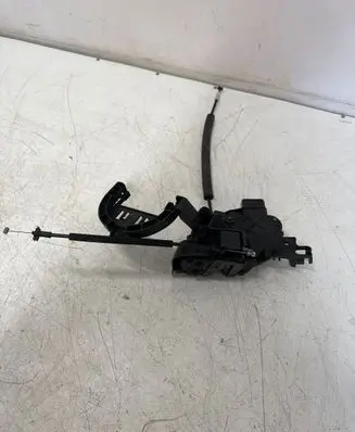 Jaguar XF X250 Rear door lock 7H5A26412AC