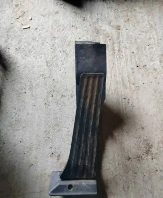 BMW 5 E60 E61 Accelerator throttle pedal 6772646 25016600