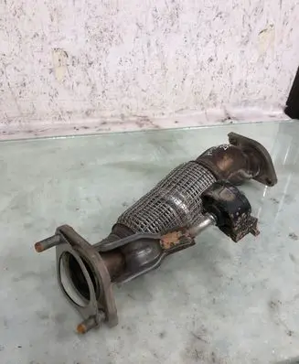 Hyundai Tucson IV NX4 Muffler pipe connector clamp 