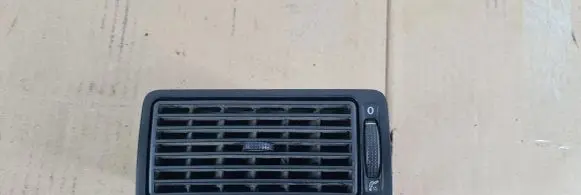 Volkswagen Golf IV Dashboard side air vent grill/cover trim 1J1819710C 1J1819704C 1355D3349