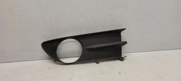 Renault Laguna II Front bumper lower grill G000009745