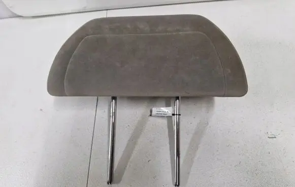 Citroen C4 II Picasso Front seat headrest 