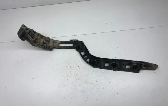 Volkswagen PASSAT B7 Rear bumper mounting bracket 3AF807393