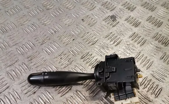 Toyota Yaris Indicator stalk 173648