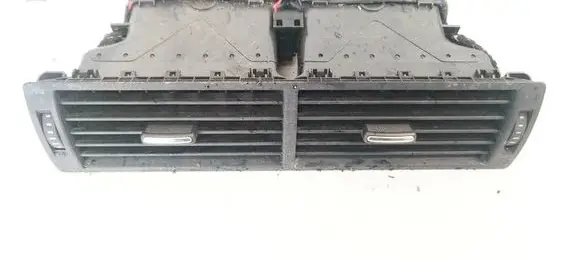Audi A4 S4 B7 8E 8H Dash center air vent grill 8E0820951H