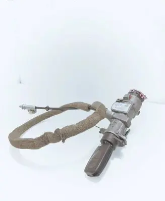 Volkswagen PASSAT B5 Ignition lock 4B0905851