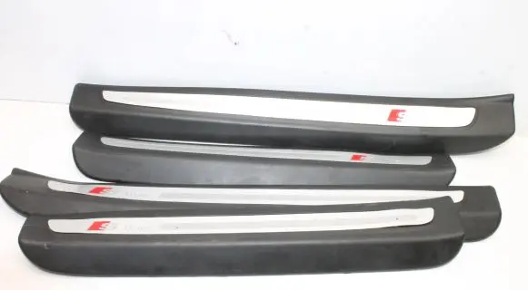 Audi Q7 4L sill trim set (inner) 4L0853373E