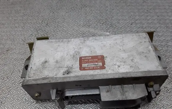 Audi 80 90 S2 B4 ABS control unit/module 0265100056 4A0907379A