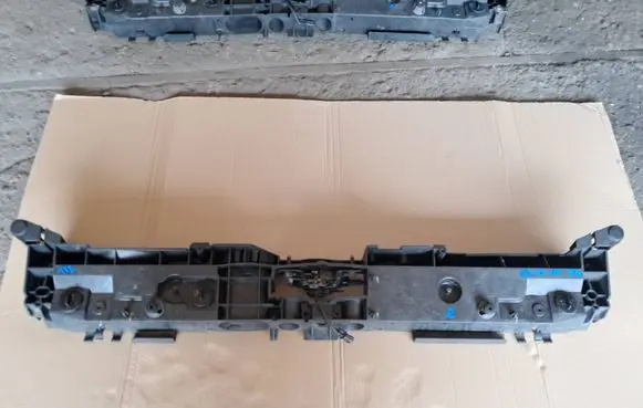 Renault Clio IV Top upper radiator support slam panel 625003860R